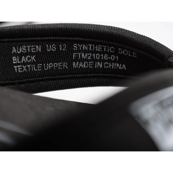 True Religion Sandals Mens 12 Austeen Black & White Thongs Flip Flops Slip On - Picture 8 of 9